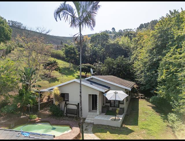 4 BEDROOM HOUSE FOR SALE IN PADFIELD PARK
